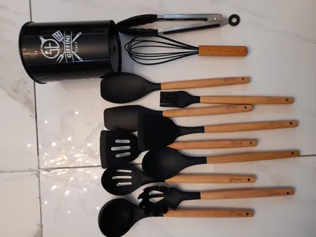 سرویس کفگیر و ملاقه 12 پارچه جی فی نی مدل 01