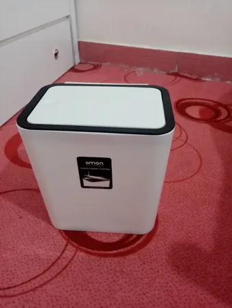 سطل زباله کابینتی لیمون مدل تاچ کد IL1049