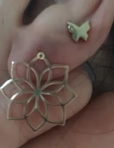 تجریه خرید گوشواره طلا 18 عیار زنانه مدوپد مدل گل کد GA1-10215