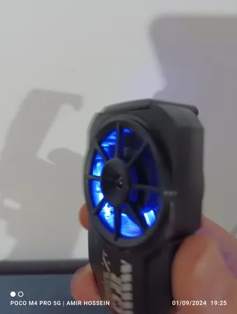 خنک کننده گوشی موبایل ممو مدل شارژی کد FL-A2