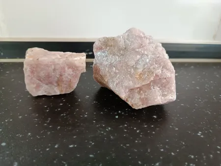 سنگ راف کوارتز مدل طبیعی کد 22 مجموعه 2 عددی