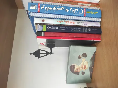 نگهدارنده کتاب نیتا طرح چراغ کلاسیک