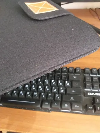 کاور لپ تاپ تری لیوم مدل elegant مناسب برای لپ تاپ 16 اینچی به همراه کیف لوازم جانبی