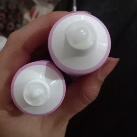 کرم بی رنگ کننده مو صورت و بدن سی گل مدل Bleaching مناسب انواع پوست حجم 60 میلی لیتر به همراه کرم مکمل 30 میلی لیتر