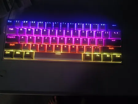 کیبورد گیمینگ ردراگون مدل K617 FIZZ، سوییچ مکانیکال قرمز، Tenkeyless، نورپردازی RGB