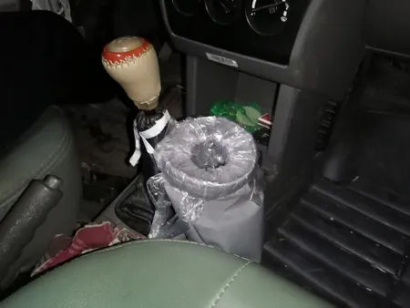 کیسه زباله خودرو بابل کارپت مدل چرم