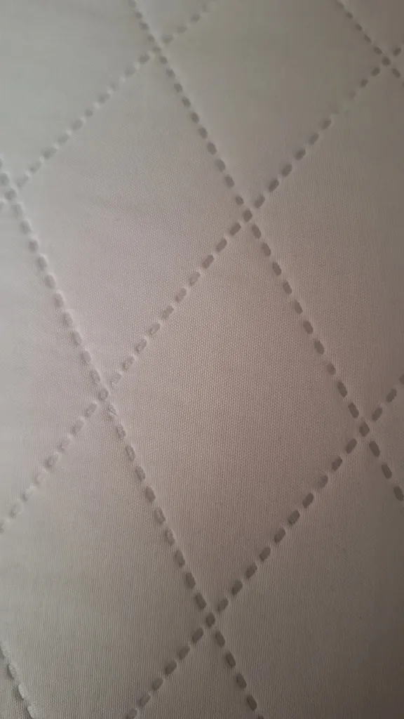 رو بالشی سووای مدل Mikro Kapitone