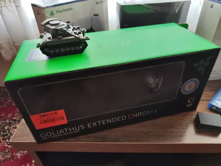 ماوس پد مخصوص بازی ریزر مدل Goliathus Extended Chroma