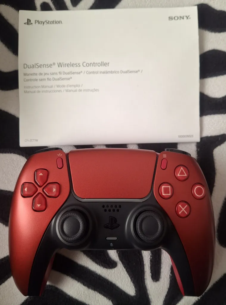 دسته بازی پلی استیشن 5 سونی مدل DUALSENSE VOLCANIC RED CFI-ZCT1W