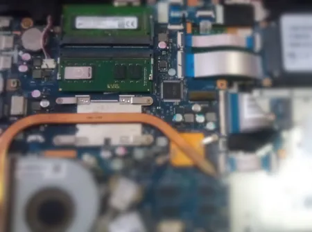 رم لپ تاپ DDR4 تک کاناله 2666 مگاهرتز CL19 کروشیال مدل Basics ظرفیت 8 گیگابایت