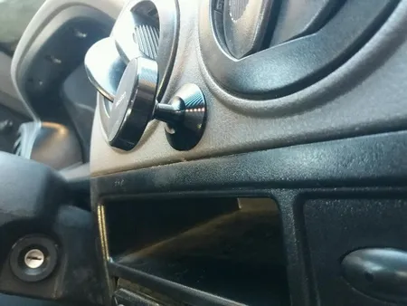 پایه نگهدارنده گوشی موبایل یسیدو مدل C56