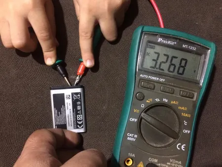 باتری موبایل مدل AB463446BU ظرفیت 800 میلی آمپر ساعت مناسب برای گوشی موبایل سامسونگ E250