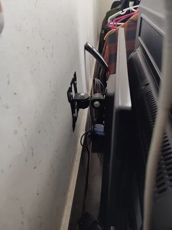 پایه مانیتور دیواری ال سی دی ارم مدل LW-85 مناسب برای سایز 15 تا 29 اینچ