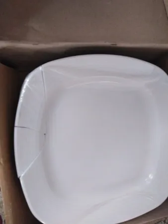 بشقاب غذاخوری چینی زرین ایران سری کواترو هتلی کد 25 بسته 6 عددی درجه یک