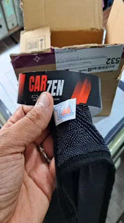 دستمال نظافت خودرو کارزِن مدل Water Magnet