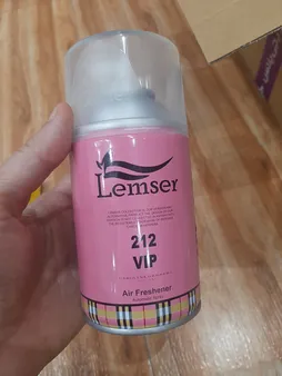 اسپری خوشبو کننده هوا لمسر مدل VIP 212 حجم 250 میلی لیتر