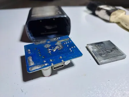 شارژر دیواری مدل 45W EP-TA845