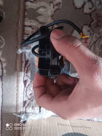 پروژکتور دو کنتاکت خودرو کد eko 60 مدل جغدی فلزی