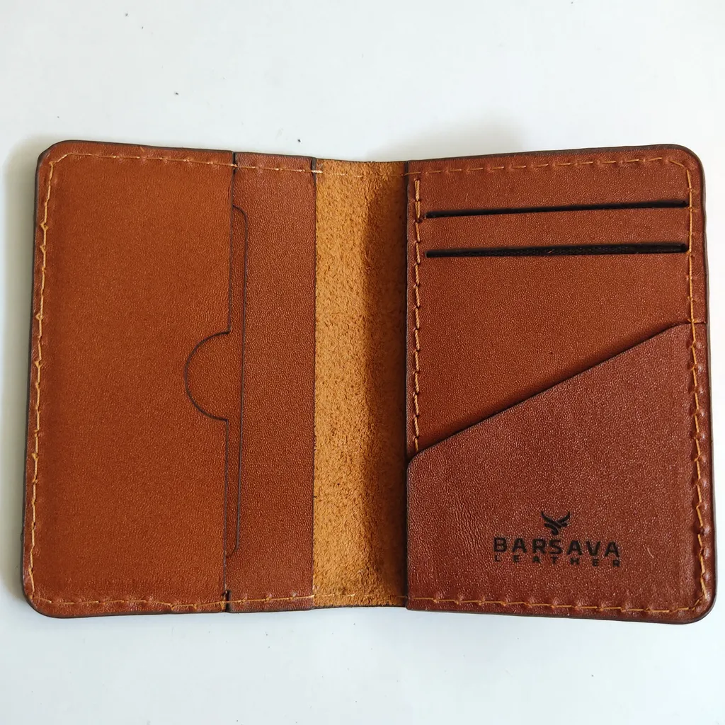 جاکارتی چرم بارثاوا کد 1710