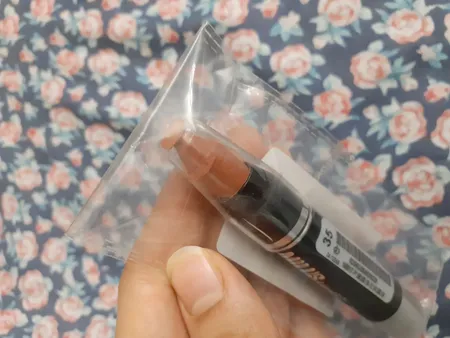 رژ لب مدادی میلوس شماره 35