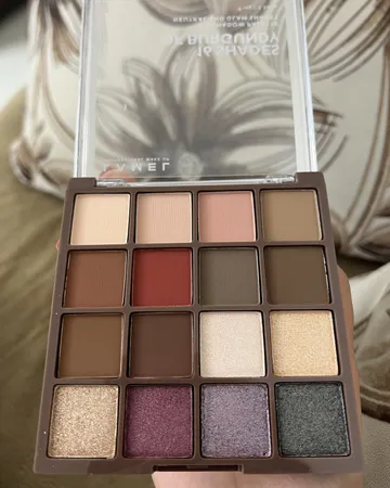 پالت سایه چشم لامل مدل Shades of Burgundy شماره 16