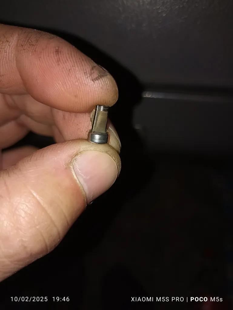 فیلتر سوزن انژکتور خودرو آراکس یدک مدل AY-2130 بسته 4 عددی