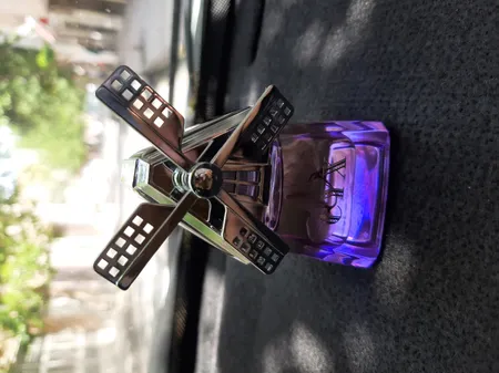 خوشبو کننده خوردو طرح آسیاب خورشیدی کد KK240240