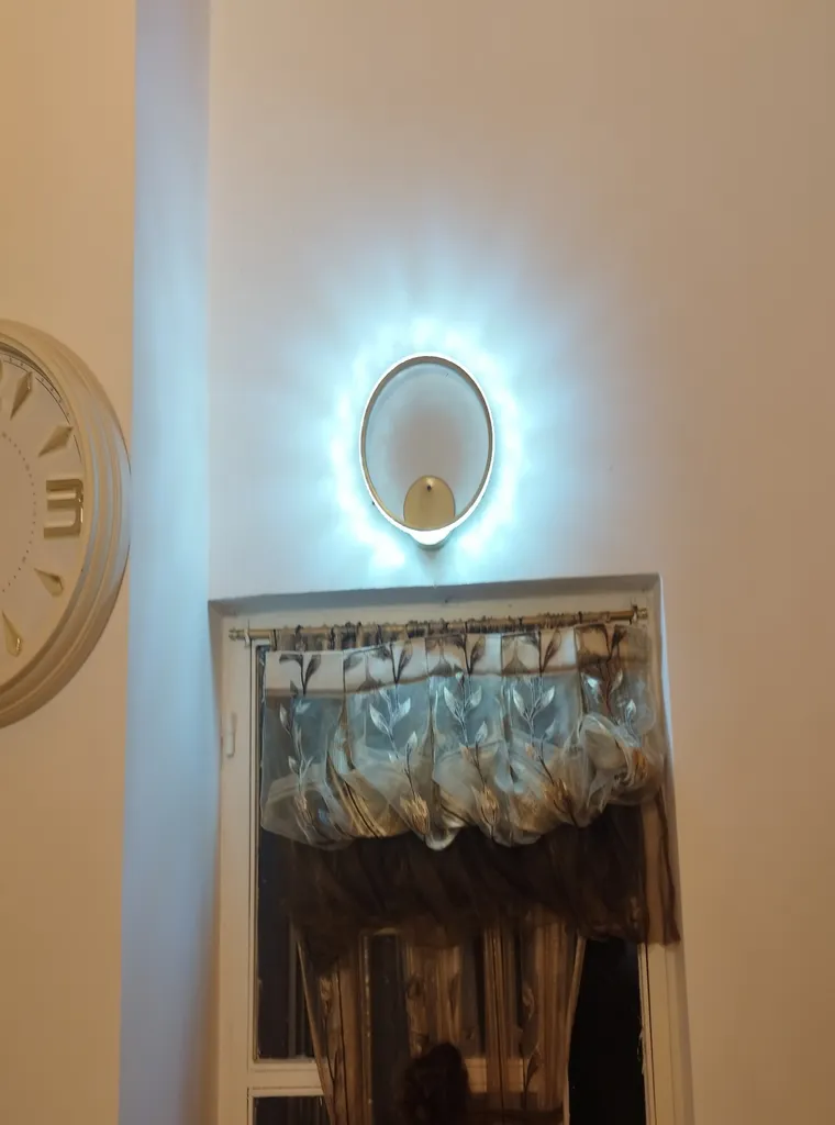 چراغ دیواری مافریز مدل مدرن کد DPK120