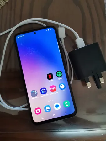 گوشی موبایل سامسونگ مدل Galaxy A54 5G دو سیم کارت ظرفیت 256 گیگابایت و رم 8 گیگابایت - ویتنام