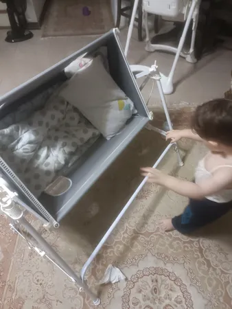 گهواره نوزاد شادی مدل مخمل طرح فیل و بادکنک