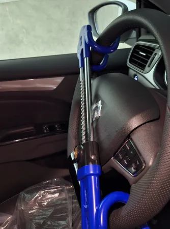 قفل فرمان خودرو نووا مدل L600