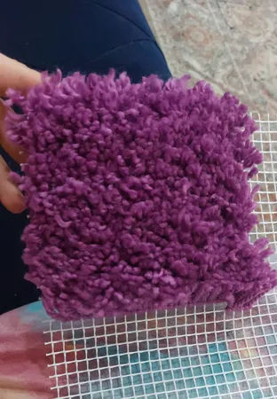 کاموا فرشینه بافی مدل برش خورده کد 7