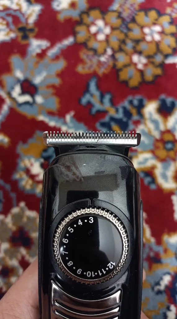 ماشین اصلاح موی بدن و صورت بیاوی مدل BY890