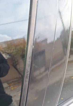 شامپو بدنه خودرو نانو براق کننده و تمیز کننده تکرو مدل SH1500 حجم 1.5 لیتر