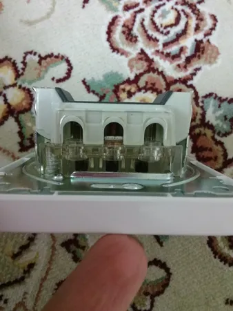 کلید سه پل دلند مدل آدا