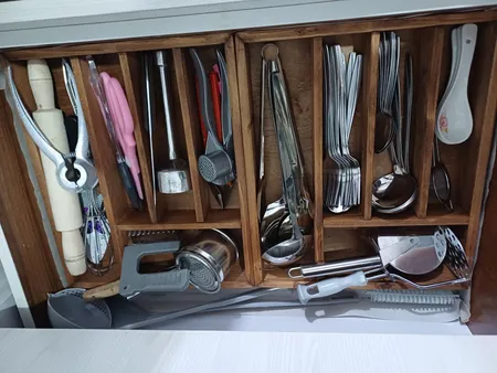 نظم دهنده قاشق و چنگال مدل B5