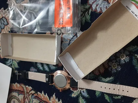 ساعت مچی عقربه ای مردانه آبی یو مدل P4-62