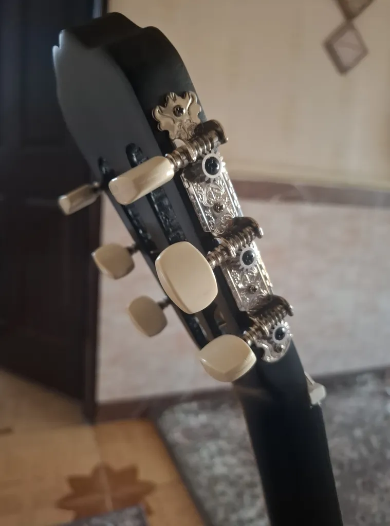 گیتار دیاموند مدل 2022