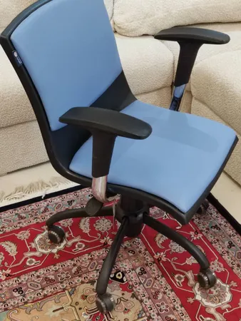 صندلی اداری بتیس مدل E202K