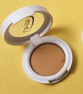 تجریه خرید سایه چشم لاوینگ مدل LOV شماره V4