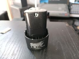 باتری دریل پیچ گوشتی شارژی مدل L18