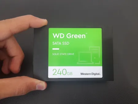 اس اس دی اینترنال SATA III وسترن دیجیتال مدل Green ظرفیت 240 گیگابایت