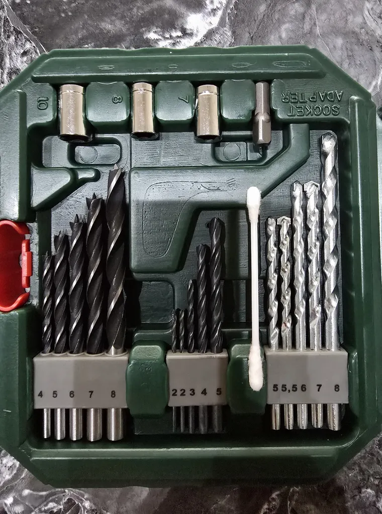 مته و سری پیچ گوشتی بوش مدل 2067-34XI بسته 34 عددی