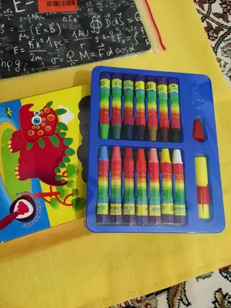 پاستل روغنی 2+12 رنگ آریا کد 2027