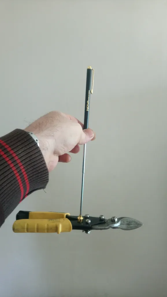 میله تلسکوپی آهنربایی نووا مدل NTM1400