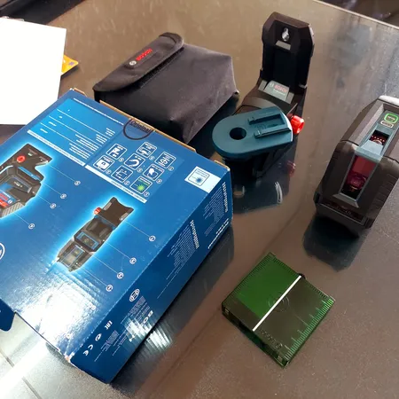 تراز لیزری بوش مدل GCL 2_50 G