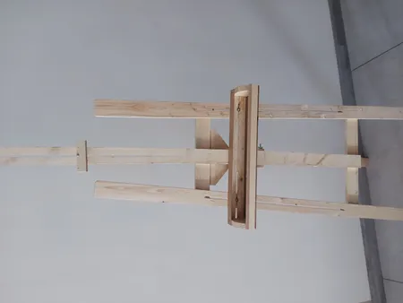 سه پایه بوم نقاشی آرتا مدل تک شیار کد B1