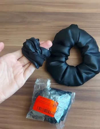 کش مو زنانه مدل اسکرانچی ساتن بسته 4 عددی