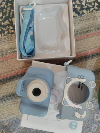 دوربین دیجیتال مدل AX6065