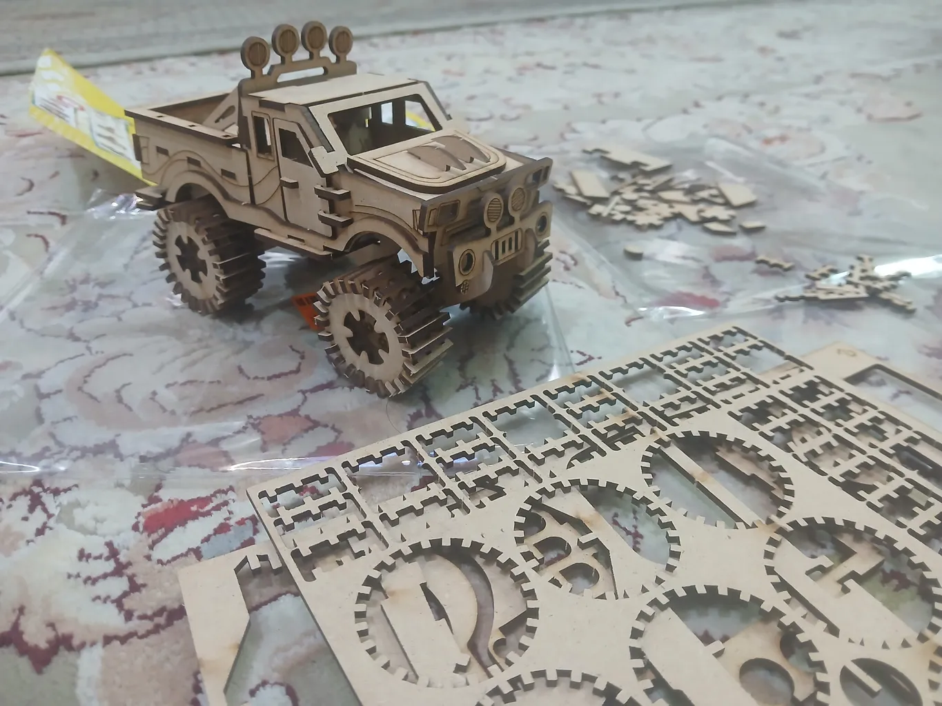 ساختنی مدل ماشین آفرود